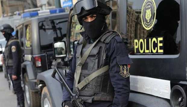 توقيف عامل متهم بسرقة هاتف من أحد معامل التحاليل بسوهاج