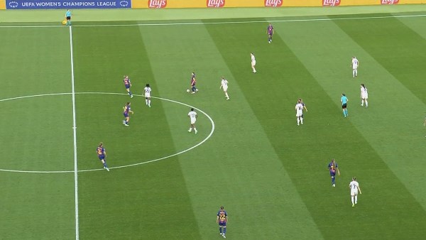 دستة أهداف ذهاباً وإياباً.. برشلونة للسيدات يجتاز ريال مدريد بسداسية في دوري أبطال أوروبا