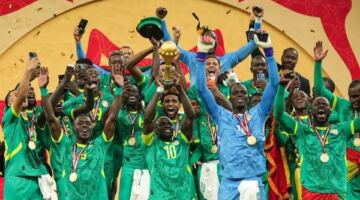 رئيس الاتحاد السنغالي: لا تهديد قانوني على احتفاظ منتخبنا بلقبه الإفريقي