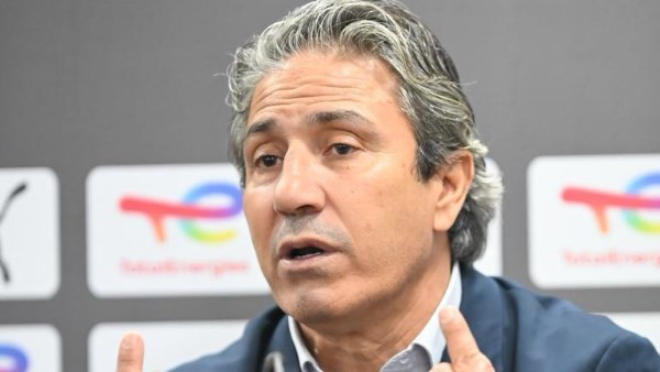 رسمياً.. المصري البورسعيدي يعلن مغادرة نبيل الكوكي بعد رباعية الزمالك