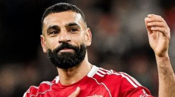 ستيفن جيرارد: تعويض محمد صلاح في ليفربول أمر صعب للغاية