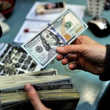 سعر الدولار اليوم الاثنين 6 أبريل 2026.. كم في البنك الأهلي؟