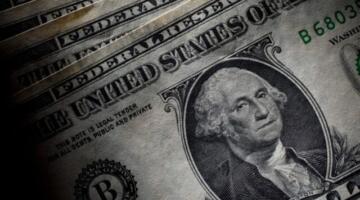 سعر الدولار مقابل الجنيه في منتصف تعاملات يوم الجمعة 3 أبريل 2026