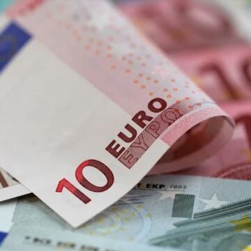 سعر اليورو مقابل الجنيه اليوم الثلاثاء 7 أبريل 2026