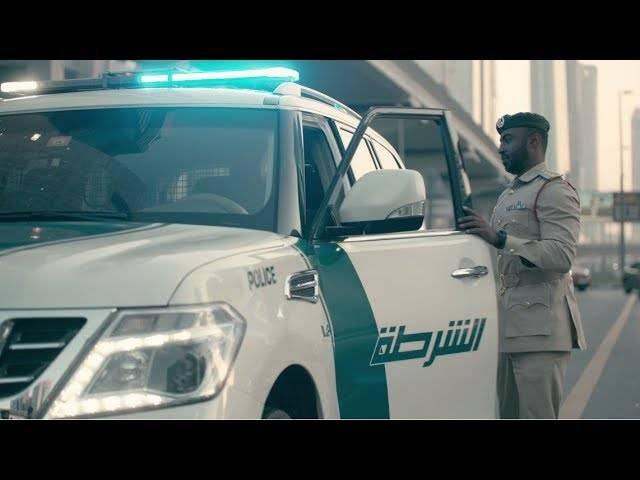 شرطة دبي تُحذّر الجمهور من الاقتراب أو لمس الحطام.