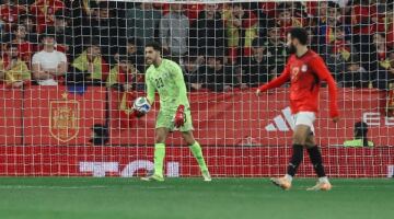 طارق سليمان: مصطفى شوبير ضمن مكانه في التشكيل الأساسي للمنتخب بكأس العالم