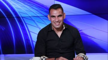 لن أشجعه في أي بطولة قارية.. «عبدالملك» يكشف كواليس مفاوضات الأهلي والفترة الأصعب في مسيرته بالزمالك