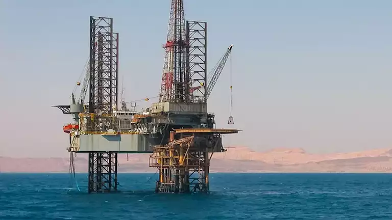 مدحت يوسف يوضح حقيقة تصريحه بشأن “موت حقل ظهر”: غير صحيح