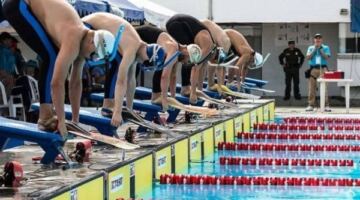 مشاركة 38 ناديًا من 19 دولة في بطولة العالم للسباحة بالزعانف بشرم الشيخ