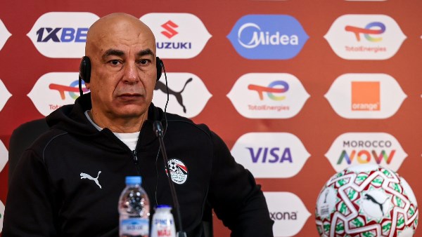 مصطفى أبو زهرة: محظوظون بحسام حسن.. وسنلعب أمام البرازيل ومنتخب آخر قبل المونديال