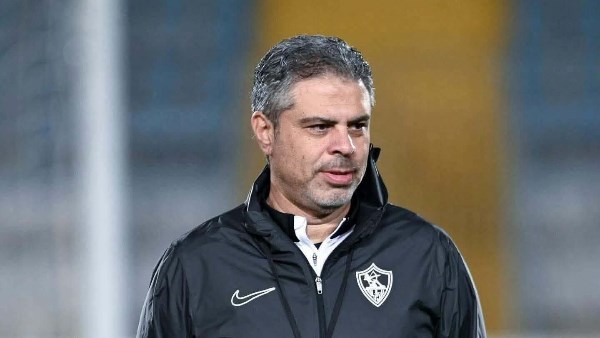 معتمد جمال يجتمع بلاعبي الزمالك قبل مران اليوم