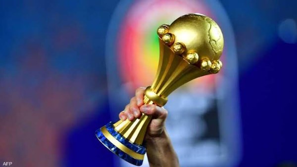 الاتحاد المصري يستضيف مراسم قرعة تصفيات أمم أفريقيا 2027
                                                
                                                
                                                    18/05/2026 01:13 م
                                                
                                                
                                                    يستضيف مقر الاتحاد المصري بمركز المنتخبات الوطنية بمدينة السادس من أكتوبر، مراسم سحب قرعة تصفيات كأس الأمم الأفريقية 2027، وذلك في تمام الواحدة ظهر غد الثلاثاء 19 مايو الحالي بقاعة المؤتمرات بالاتحاد.