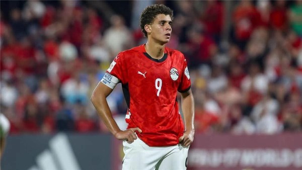 أحمد جلال يكشف عن مفاجأة بشأن رأس حربة منتخب مصر في كأس العالم 2026
                                                
                                                
                                                    12/05/2026 04:40 م
                                                
                                                
                                                    كشف الناقد الرياضي أحمد جلال، عن مفاجأة جديدة بشأن مصير حمزة عبد الكريم، من التواجد رفقة منتخب مصر في كأس العالم 2026، المقرر إقامتها في الفترة من 11 يونيو حتى 19 يوليو المقبل…