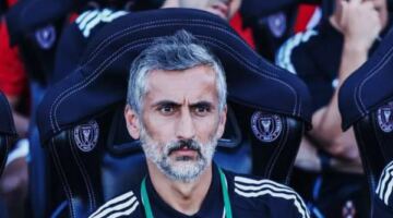 أمير هشام يكشف عن تطورات مثيرة في قضية ريبيرو ضد الأهلي
                                                
                                                
                                                    24/05/2026 09:55 م
                                                
                                                
                                                    كشف الإعلامي أمير هشام آخر تطورات ملف المدير الفني السابق للنادي الأهلي خوسيه ريبيرو، والمتواجد حاليًا داخل أروقة المحكمة الرياضية الدولية “CAS”.