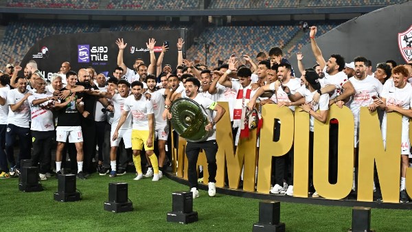 عقب تتويج الزمالك.. ترتيب هدافي الدوري المصري                                                                                                                                                       21/05/2026 10:51 ص                                                                                                                                                       توج فريق الزمالك رسميا بلقب الدوري المصري الممتاز أمس حيث انتهت مباريات مجموعة البطل في بطولة الدوري المصري الممتاز، بإقامة ثلاث