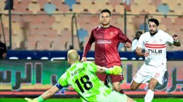 إيهاب الكومي: سيراميكا كليوباترا خاض مباراة الزمالك بشرف ونزاهة
                                                
                                                
                                                    22/05/2026 02:04 ص
                                                
                                                
                                                    أشاد الإعلامي إيهاب الكومي بأداء سيراميكا كليوباترا أمام الزمالك، خلال المباراة التي جمعت الفريقين، مؤكدًا أن الفريق قدم أداء قويا يعكس رغبة حقيقية في تحقيق نتيجة إيجابية سواء بالفوز أو الخروج بنقطة ا