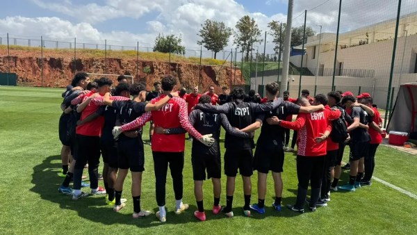 اتحاد الكرة يحفز لاعبي منتخب مصر قبل بطولة أمم أفريقيا تحت 17 سنة
                                                
                                                
                                                    13/05/2026 12:18 م
                                                
                                                
                                                    نشر الاتحاد المصري لكرة القدم فيديو تحفيزي للاعبي منتخب مصر للناشئين قبل ساعات من المباراة الأولى لهم ببطولة كأس الأمم الأفريقية.