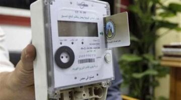 اعرف سبب خصومات عداد الكهرباء.. رسوم تُفرَض مع بداية كل شهر