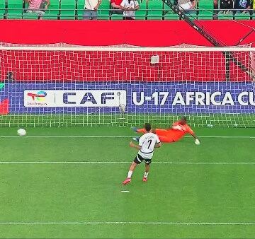 الأمل في البرونزية.. موعد مباراة مصر المقبلة في بطولة أمم أفريقيا للناشئين
                                                
                                                
                                                    28/05/2026 09:45 م
                                                
                                                
                                                    حقق منتخب تنزانيا الفوز على مصر بركلات الترجيح في المباراة التي أقيمت ضمن منافسات دور نصف نهائي بطولة أمم أفريقيا للناشئين…