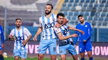 الأهلي إلى الكونفدرالية.. بيراميدز يهزم سموحة ويشارك في دوري أبطال إفريقيا                                                                                                                                                       20/05/2026 09:59 م                                                                                                                                                       حقق بيراميدز فوزا مهما علي سموحة بهدفين مقابل هدف في المباراة التي جمعت الفريقين علي ملعب إستاد الدفاع الجوي في ختام المجموعة الأولى ضمن منافسات الدوري المصري الممتاز.