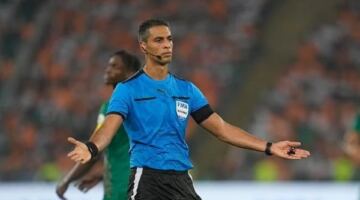 الإعلان عن قائمة حكام مباراة الأهلي والمصري بالدوري
                                                
                                                
                                                    18/05/2026 04:14 م
                                                
                                                
                                                    أعلنت لجنة الحكام الرئيسية بالاتحاد المصري لكرة القدم طاقم التحكيم المكلف بإدارة مباراة الأهلي أمام المصري، بالجولة الأخيرة لدوري القسم الأول «دوري نايل».