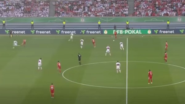 التعادل السلبي يحسم الشوط الأول بين بايرن ميونيخ وشتوتجارت في نهائي كأس ألمانيا                                                                                                                                                       23/05/2026 09:56 م                                                                                                                                                       انتهت أحداث الشوط الأول من مواجهة فريقي شتوتجارت وبايرن ميونيخ بالتعادل السلبي بين الفريقين، في نهائي كأس ألمانيا.. المزيد