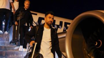 الفراعنة في المونديال.. منتخب مصر يصل أمريكا بعد "12 ساعة طيران" استعداداً لكأس العالم                                                                                                                                                       31/05/2026 12:51 م                                                                                                                                                       وصلت منذ قليل بعثة منتخبنا الوطني الأول لكرة القدم إلى ولاية أوهايو بأمريكا، بعد رحلة طيران استمرّت أكثر من 12 ساعة، استعداداً لمواجهة منتخب البرازيل ودياً يوم 6 يونيو  المقبل، في إطار تحضيراته لخوض ب