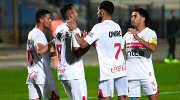كواليس ساخنة في الزمالك.. خناقة السعيد وعواد وملف الراحلين
                                                
                                                
                                                    18/05/2026 05:30 ص
                                                
                                                
                                                    كشف الناقد الرياضي مهاب ممدوح، العديد من الكواليس الخاصة داخل نادي الزمالك، بداية من مكافآت التتويج المحتملة بالدوري الممتاز، مرورًا بأزمة عبد الله السعيد ومحمد عواد عقب خسارة الكونفدرالية، وصولًا إلى