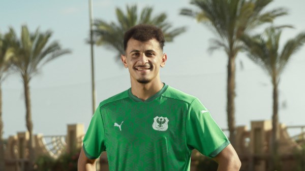 المصري يطلب تمديد إعارة عمر الساعي.. والأهلي ينتظر موقف المعارين                                                                                                                                                       19/05/2026 03:01 ص                                                                                                                                                       كشف الإعلامي جمال الغندور عن تطورات جديدة تخص مستقبل عمر الساعي، لاعب النادي الأهلي المعار إلى النادي المصري، وذلك بعد المستويات المميزة التي قدمها اللاعب خلال الموسم الحالي مع الفريق البورسعيدي.