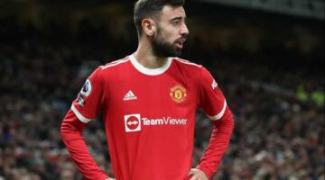 برونو فرنانديز يفوز بجائزة أفضل لاعب في الدوري الإنجليزي الممتاز                                                                                                                                                    23/05/2026 08:08 م                                                                                                                                                    تُوِّج قائد مانشستر يونايتد، برونو فرنانديز، بجائزة أفضل لاعب في الدوري الإنجليزي الممتاز يوم السبت، بعد أن ساهم في تأهل