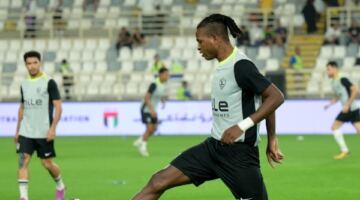 بشير التابعي: شيكو بانزا قدم مباراة عالمية أمام اتحاد العاصمة.. وبيزيرا نصف قوة الزمالك
                                                
                                                
                                                    12/05/2026 06:30 ص
                                                
                                                
                                                    أكد بشير التابعي، نجم الزمالك ومنتخب مصر السابق، أن الثنائي شيكو بانزا وبيزيرا قدما مستويات مميزة مع الزمالك خلال الفترة الأخيرة، مشيرًا إلى قلقه من تراجع أداء