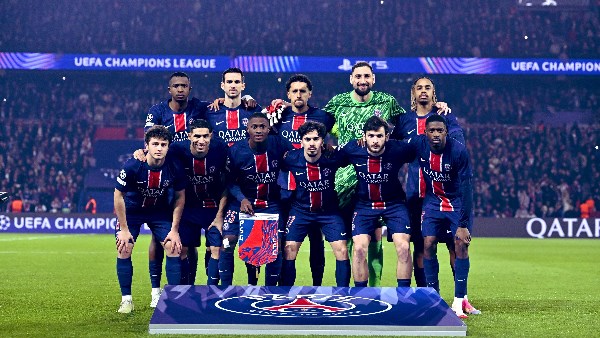 تشكيل باريس سان جيرمان أمام أرسنال في نهائي دوري أبطال أوروبا
                                                
                                                
                                                    30/05/2026 08:30 ص
                                                
                                                
                                                    استقر الإسباني لويس إنريكي، المدير الفني لفريق باريس سان جيرمان الفرنسي، على التشكيلة الأساسية التي سيخوض بها مواجهة آرسنال الإنجليزي في نهائي دوري أبطال أوروبا، والمقرر إقامتها مساء اليوم السبت على م