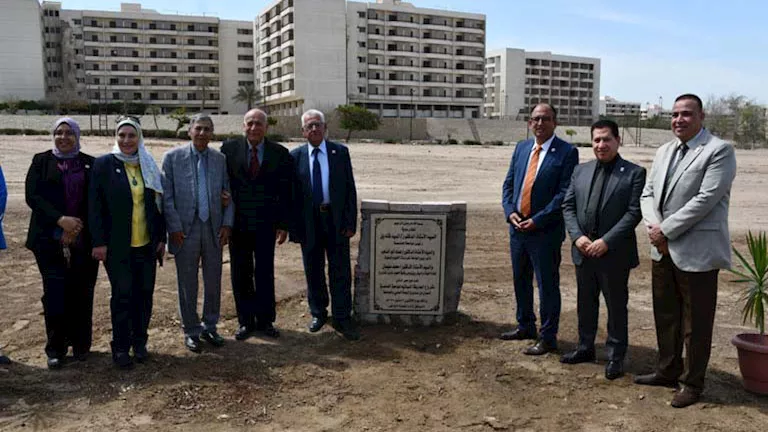 جامعة العاصمة تضع حجر أساس حديقة لحفظ النباتات النادرة – صور