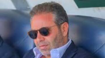 حازم إمام: الزمالك مديون بـ 2 مليار ومش شايف إني الأنسب لرئاسة النادي
                                                
                                                
                                                    27/05/2026 04:53 م
                                                
                                                
                                                    رفض الثعلب الصغير حازم إمام نجم نادي الزمالك السابق الدخول في