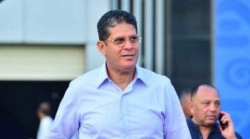 دعوة خاصة من الزمالك لـ أيمن الرمادي قبل نهائي الكونفدرالية
                                                
                                                
                                                    13/05/2026 04:28 م
                                                
                                                
                                                    كشف الإعلامي سيف زاهر، عن تلقي أيمن الرمادي دعوة من مجلس إدارة نادي الزمالك لحضور مباراة اتحاد العاصمة في نهائي الكونفدرالية، المقرر إقامتها يوم السبت.