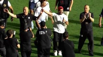 دفعة معنوية.. ماذا قال أبوريدة والعميد قبل السفر لـ المونديال؟                                                                                                                                                    29/05/2026 01:16 م                                                                                                                                                    أثنى المهندس هاني أبو ريدة، رئيس اتحاد الكرة، على أداء اللاعبين والجهاز