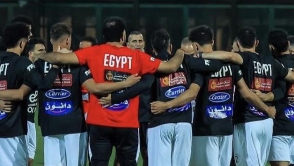 رئيس شركة العاصمة الجديدة يكشف سبب نقل مباراة مصر وروسيا
                                                
                                                
                                                    25/05/2026 01:41 ص
                                                
                                                
                                                    قال خالد عباس، رئيس مجلس إدارة شركة العاصمة الجديدة ، إن بطولة كأس عاصمة مصر أصبحت بطولة معتمدة ومسجلة رسميًا لدى الاتحاد الدولي لكرة القدم "فيفا"، مؤكدًا أن أي نجاح دائمًا ما يكون عرضة للانتقادات.