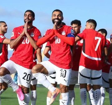 ربع ساعة.. تغطية إعلامية لـ تدريبا منتخب مصر قبل ودية روسيا
                                                
                                                
                                                    27/05/2026 12:55 م
                                                
                                                
                                                    يخوض منتخب مصر مرانه اليوم الأربعاء باستاد القاهرة في الثامنة مساءً