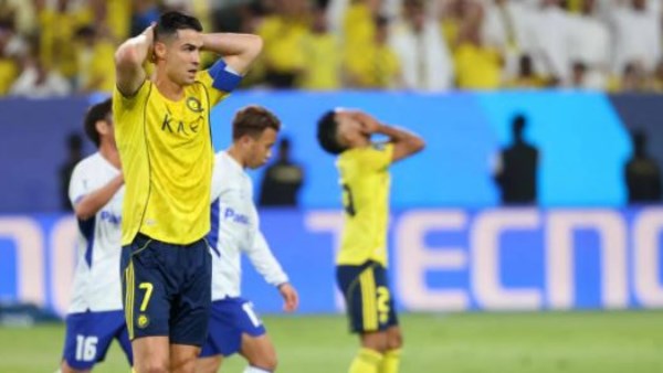 رونالدو ينهار والنصر يسقط من جديد.. 14 بطولة ضائعة تكشف لعنة "العالمي" في النهائيات
                                                
                                                
                                                    17/05/2026 11:00 ص
                                                
                                                
                                                    واصل نادي النصر السقوط على المستوي المحلي والقاري بعدما خسر الفريق نهائي دوري أبطال آسيا 2 أمام جامبا أوساكا بهدف