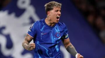 ريال مدريد يخطط للتحرك نحو فيرنانديز وسط صراع إنجليزي إسباني على الصفقة                                                                                                                                                    23/05/2026 07:26 م                                                                                                                                                    كشفت تقارير صحفية أن نادي ريال مدريد يدرس التحرك بشكل سريع للتعاقد مع الأرجنتيني إنزو فيرنانديز