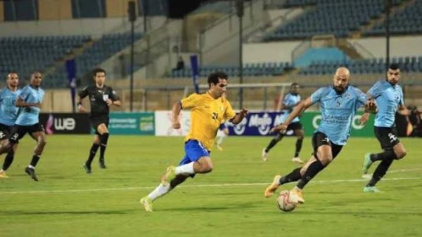 شوبير: هبوط النادي الإسماعيلي لأول مرة منذ 68 سنة شيء صعب ومؤسف
                                                
                                                
                                                    13/05/2026 07:11 م
                                                
                                                
                                                    علق الإعلامي أحمد شوبير علي هبوط الإسماعيلي لأول مرة من 68 سنة وخاصة بعد خسارة الفريق من وادي دجلة بنتيجة 2-1، ليتذيل مجموعة الهبوط برصيد 19 نقطة.