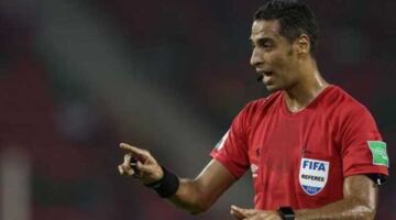 صافرة أمين عمر وش السعد على الأهلي في الدوري 20/05/2026 02:14 م يواجه النادي الأهلي منافسه المصري البورسعيدي اليوم على ملعب برج العرب بالاسكندرية ضمن منافسات الجولة السابعة والأخيرة من مرحلة التتويج ببطولة الدوري.