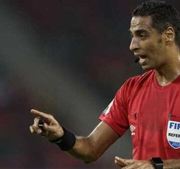 صافرة أمين عمر وش السعد على الأهلي في الدوري
                                                
                                                
                                                    20/05/2026 02:14 م
                                                
                                                
                                                    يواجه النادي الأهلي منافسه المصري البورسعيدي اليوم على ملعب برج العرب بالاسكندرية ضمن منافسات الجولة السابعة والأخيرة من مرحلة التتويج ببطولة الدوري.