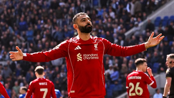 هيقعد ولا ماشي.. مصير غامض لـ محمد صلاح في ليفربول الإنجليزي
                                                
                                                
                                                    18/05/2026 02:40 م
                                                
                                                
                                                    يُحيط الغموض حول مستقبل النجم المصري محمد صلاح المحترف داخل صفوف فريق ليفربول الإنجليزي بعد انتشار العديد من التكهنات لانتقاله إلى عدد من الأندية أبرزهم أتلتيكو مدير وريال مدريد في ظل أن النجم المصري