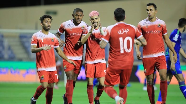 ضمك يفوز بثلاثية نظيفة على الفيحاء بالدوري السعودي
                                                
                                                
                                                    15/05/2026 09:17 م
                                                
                                                
                                                    حقق فريق ضمك الفوز على فريق الفيحاء بنتيجة 3-0، على ملعب مدينة الأمير سلطان بن عبدالعزيز