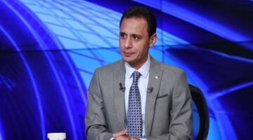 طارق السيد: سيراميكا كليوباترا سيٌقدّم مباراة تاريخية أمام الزمالك وسيُكرّر سيناريو إنبي                                                                                                                                                       20/05/2026 02:31 ص                                                                                                                                                       اكد طارق السيد نجم الكرة المصرية السابق، ان سيراميكا كليوباترا سيقاتل امام الزمالك