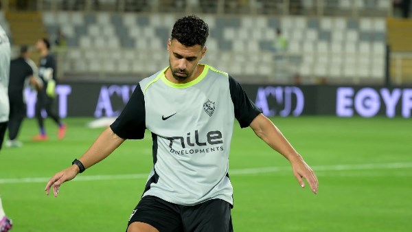 محمد حمدي زكي: الأهلي لا يعرف سوى البطولات.. وعبدالله السعيد أفضل لاعب بمصر
                                                
                                                
                                                    06/06/2026 12:02 م
                                                
                                                
                                                    أكد محمد حمدي زكي، لاعب حرس الحدود الحالي والأهلي السابق، أنه لم يُفاجأ بالمستوى الذي ظهر به لاعبو الإسماعيلي خلال الموسم، مشيرًا إلى أن النادي يعاني منذ سنوات من أزمات ومشكلات متراكمة أثرت بشكل واضح