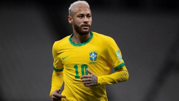 غياب مفاجئ لنيمار عن ودية مصر والبرازيل استعدادًا لكأس العالم                                                                                                                                                       27/05/2026 12:01 م                                                                                                                                                       كشفت تقارير صحفية عن غياب النجم البرازيلي نيمار عن المباراة الودية المرتقبة لمنتخب البرازيل أمام منتخب مصر، والمقرر إقامتها يوم 6 يونيو المقبل في الولايات المتحدة الأمريكية، وذلك ضمن الاستعدادات النها