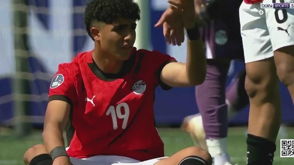 كأس أمم إفريقيا.. موعد مباراة منتخب مصر لـ الناشئين أمام تونس
                                                
                                                
                                                    14/05/2026 11:35 ص
                                                
                                                
                                                    يواجه منتخب مصر للناشئين بقيادة حسين عبداللطيف نظيره منتخب