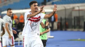 لا تلتفت للانتقادات.. معتمد جمال يدعم حسام عبد المجيد قبل نهائي الكونفدرالية
                                                
                                                
                                                    14/05/2026 01:18 ص
                                                
                                                
                                                    كشف الإعلامي جمال الغندور عن كواليس جلسة مهمة عقدها معتمد جمال المدير الفني لفريق الزمالك مع مدافع الفريق حسام …